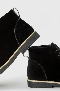 Apron Front Desert Boot