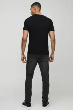 Basic Muscle Fit Crew Neck T-Shirt