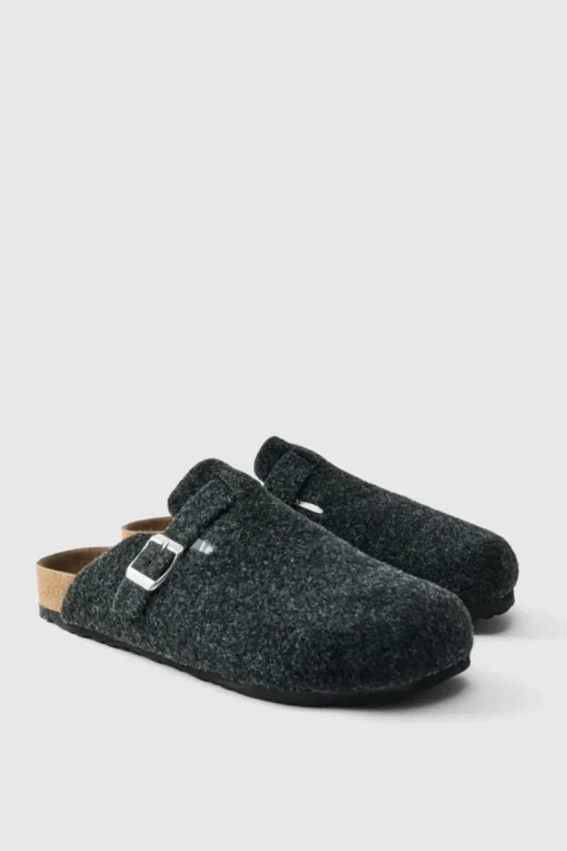 Black Felt Mule