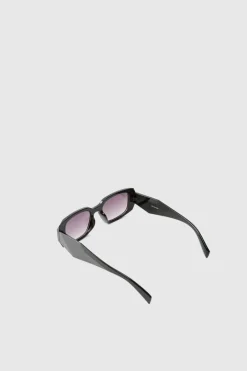 Black Rectangular Sunglasses