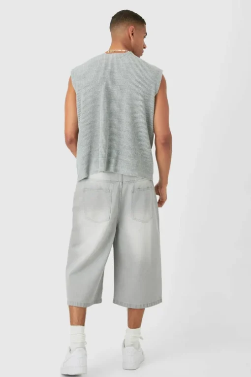 Boxy Ribbed V Neck Sweater Vest