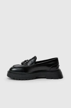 Chunky Sole Tassel Loafer In Black