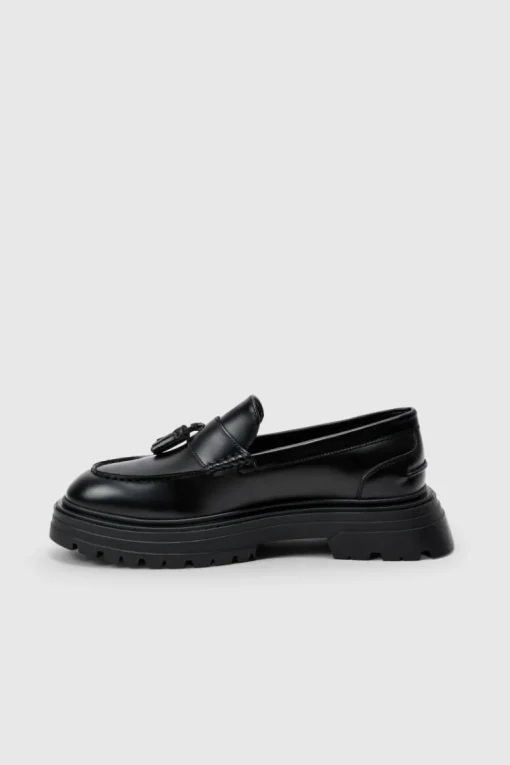 Chunky Sole Tassel Loafer In Black