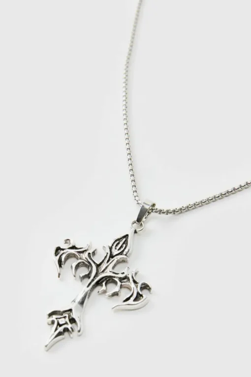 Cross Pendant Necklace