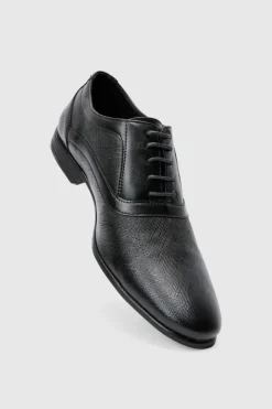 Embossed Faux Leather Oxford