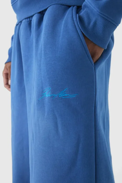 Extreme Wide Leg Man Spray Wash Joggers