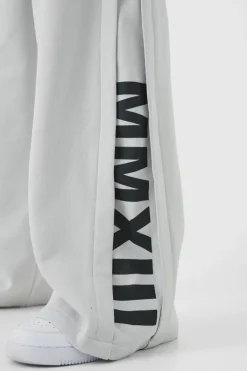 Extreme Wide Leg Pleated Gusset Jogger