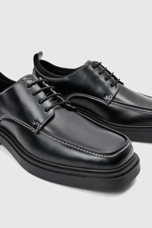 Faux Leather Contrast Stitch Derby Shoes In Black
