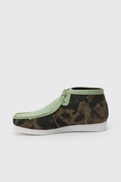 Faux Suede Camo Apron Front Shoes In Green