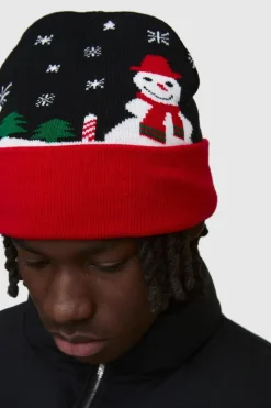 Festive Graphic Beanie in Black