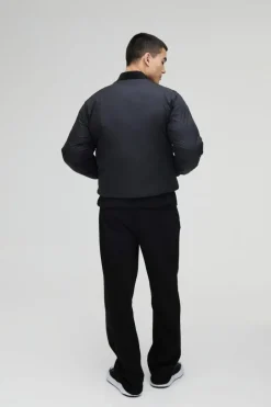 Heavy Padded Puffer Bomber Jacket In Black