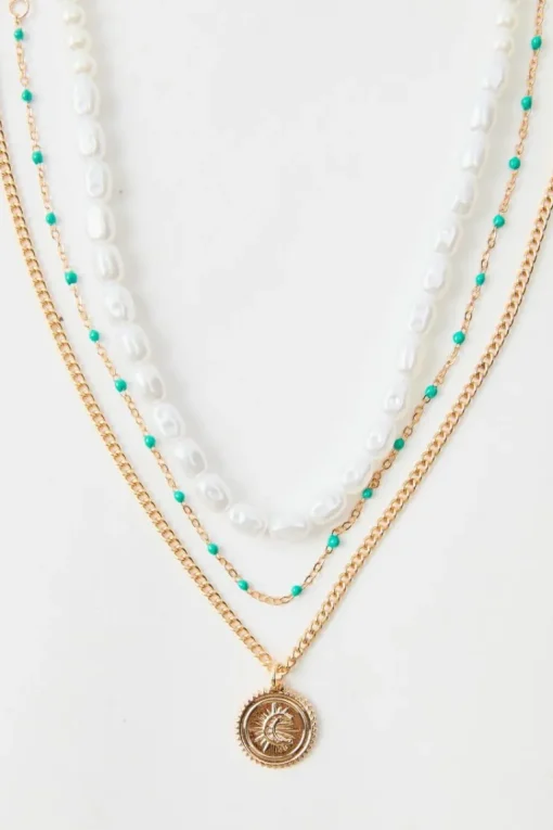 Layered Pearl Necklace In Gold