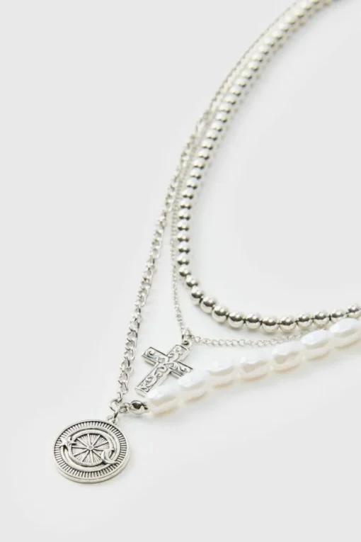 Layered Pearl Necklace With Pendants