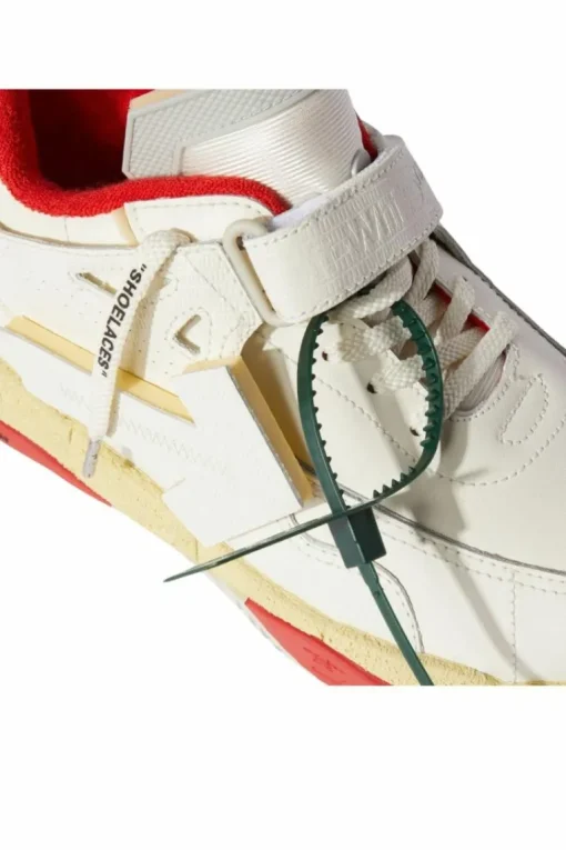 Low Top Puzzle Couture White Sneakers