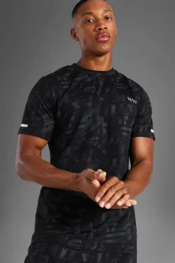Man Active Abstract Print Reg Fit T-Shirt