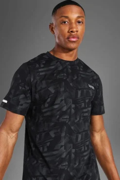Man Active Abstract Print Reg Fit T-Shirt