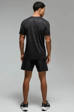 Man Active Camo Jacquard Regular Fit T-shirt