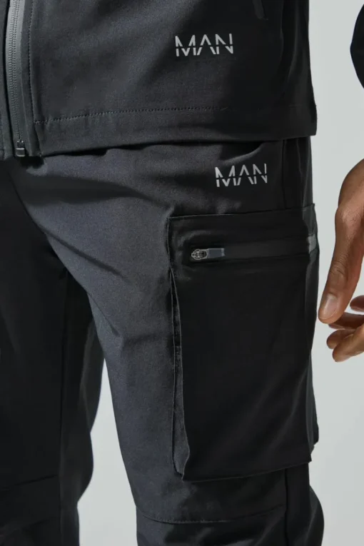 Man Active Cargo Joggers
