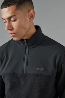 Man Active Fleece 1/4 Zip