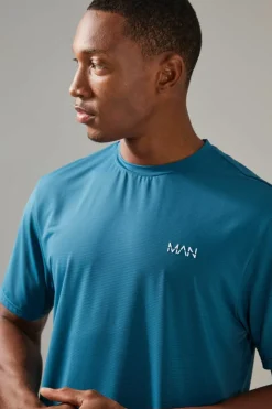 Man Active Grid T-shirt