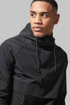 Man Active Gym Colour Block Regular Fit Windbreaker