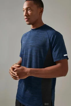 Man Active Gym Lightweight T Shirt