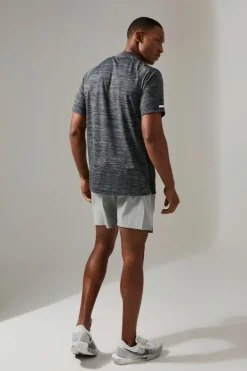 Man Active Gym Lightweight T Shirt