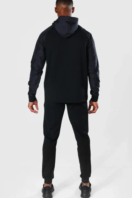 Man Active Gym Matte Sleeved Regular Fit Hoodie