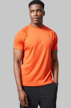 Man Active Gym Raglan Slim Fit T-shirt