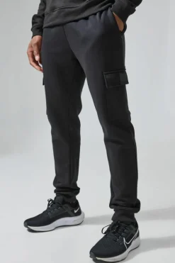 Man Active Gym Regular Fit Cargo Jogger