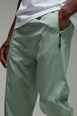 Man Active Gym Tapered Jogger