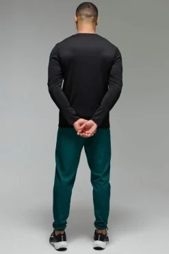 Man Active Gym Tapered Jogger