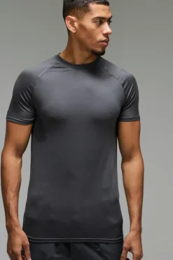 Man Active Lightweight Essentials Gym Muscle Fit Raglan T-shirt