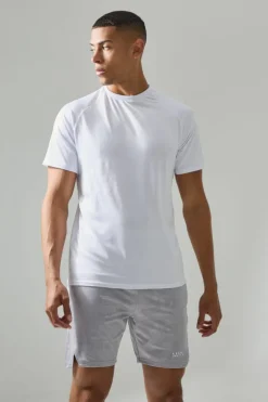 Man Active Lightweight Essentials Gym Raglan T-shirt