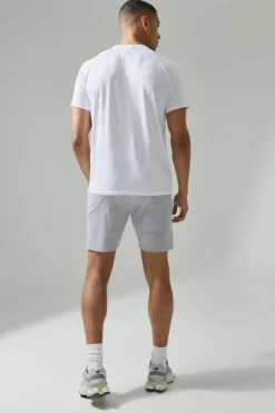 Man Active Lightweight Essentials Gym Raglan T-shirt