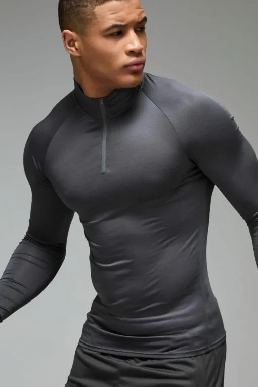 Man Active Lightweight Essentials Gym Raglan Muscle Fit 1/4 Zip