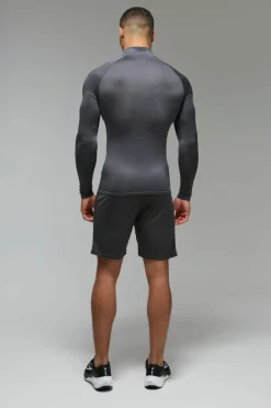 Man Active Lightweight Essentials Gym Raglan Muscle Fit 1/4 Zip
