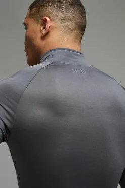 Man Active Lightweight Essentials Gym Raglan Muscle Fit 1/4 Zip