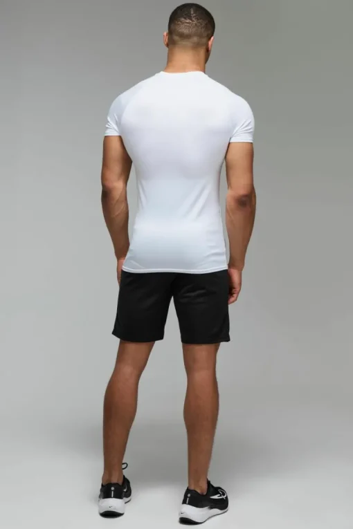 Man Active Lightweight Essentials Gym Muscle Fit Raglan T-shirt