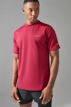 Man Active Performance Regular Fit T-shirt