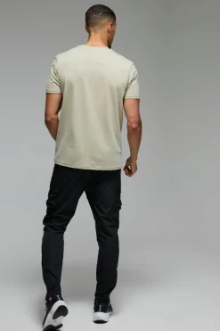 Man Active Performance Regular Fit T-shirt