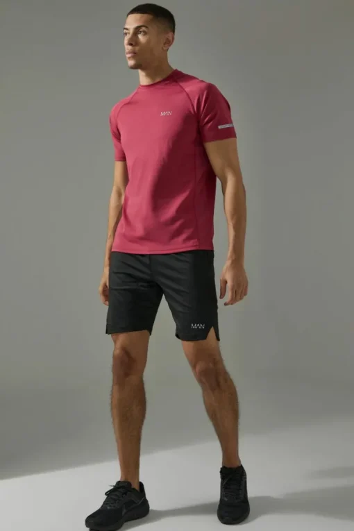 Man Active Performance T Shirt & Short Set