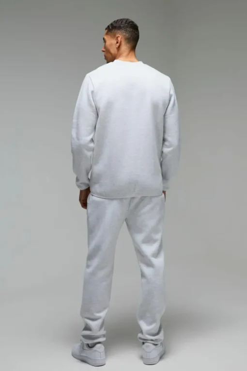 Man Active Regular Fit Badge Jogger