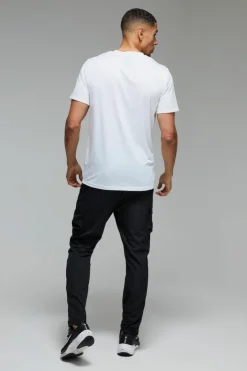 Man Active Regular Fit Performance T-shirt