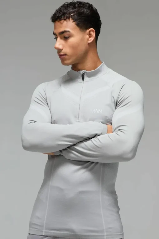 Man Active Seamless Muscle Fit 1/4 Zip Top