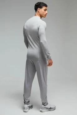 Man Active Seamless Muscle Fit 1/4 Zip Top