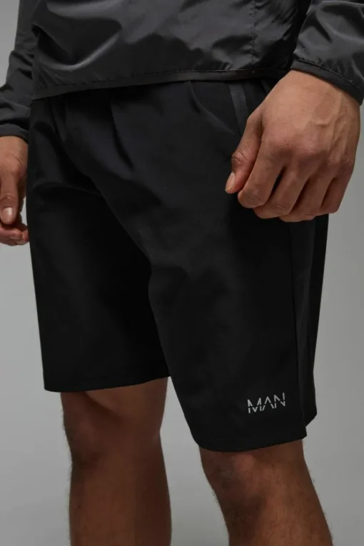 Man Active Stretch Woven 9inch Short