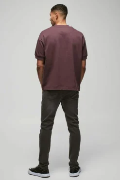 Man Oversized Extended Neck Heavy Interlock Ribbed Cuff T-shirt