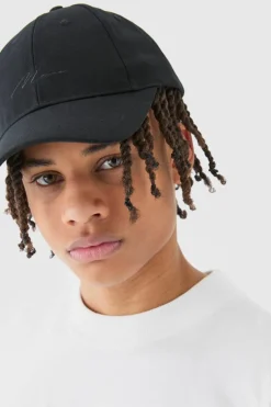 Man Signature Basic Baseball Cap In Black