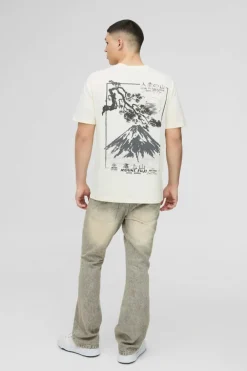 Mountain Graphic T-Shirt